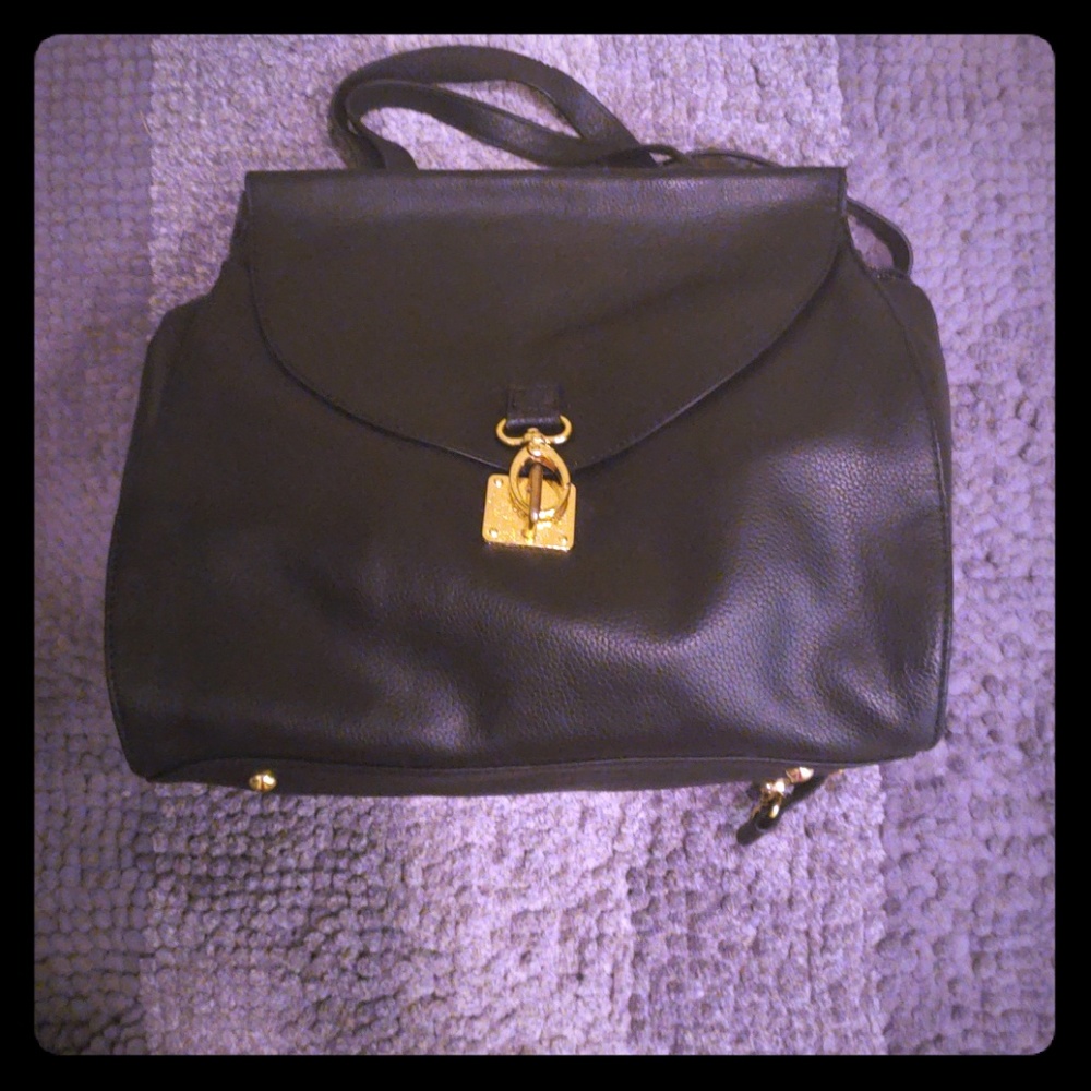 Backpak/shoulder Bag Convertible  Bag